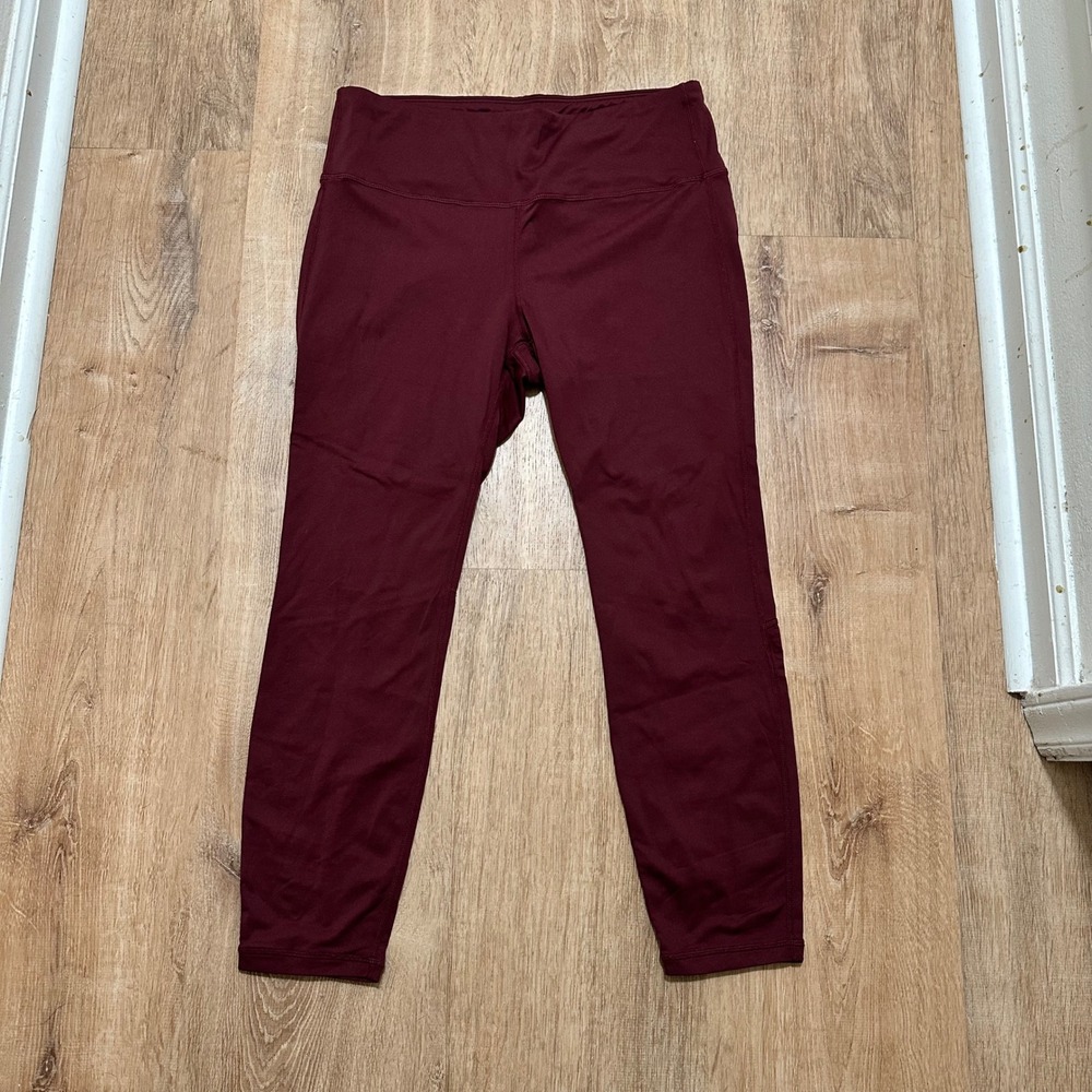 LOLE | Women's Burgundy Athletic Workout Crop Capri Yoga Pant Leggings, Size M